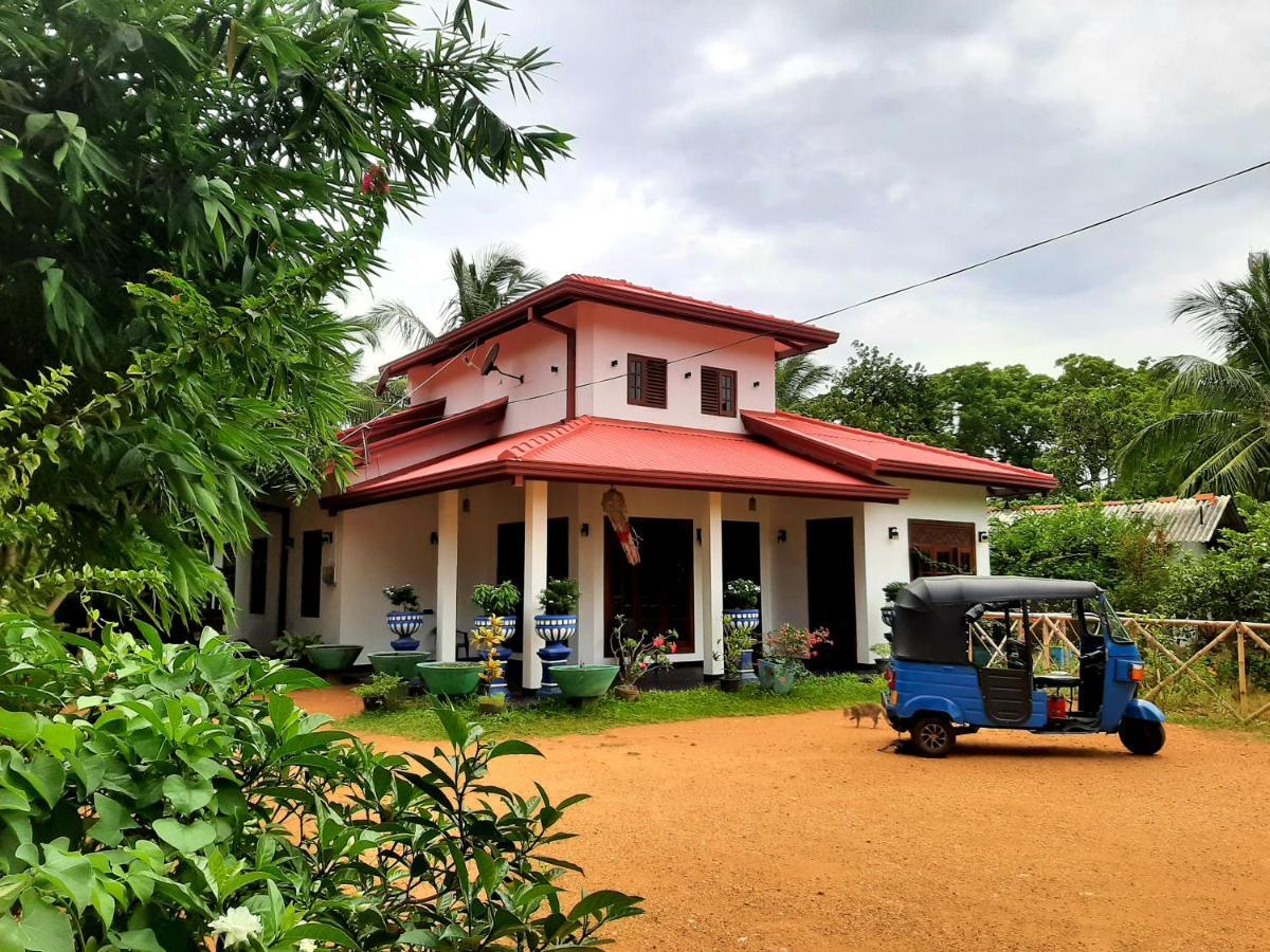 Вілла Udara Guest - Yala Safari Екстер'єр фото